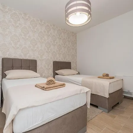 Tatil Evi Nika